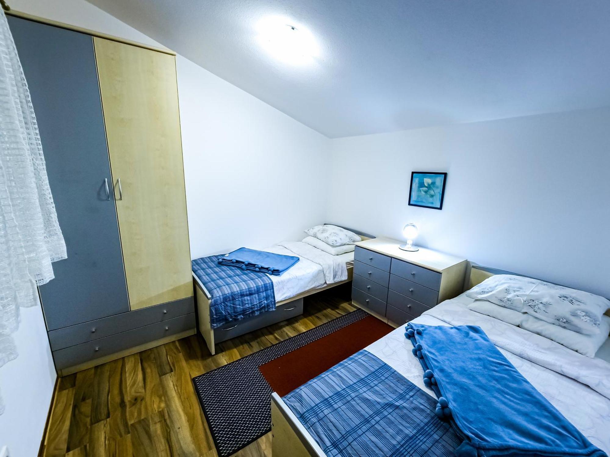 Apartments Mani Trogir Exterior foto
