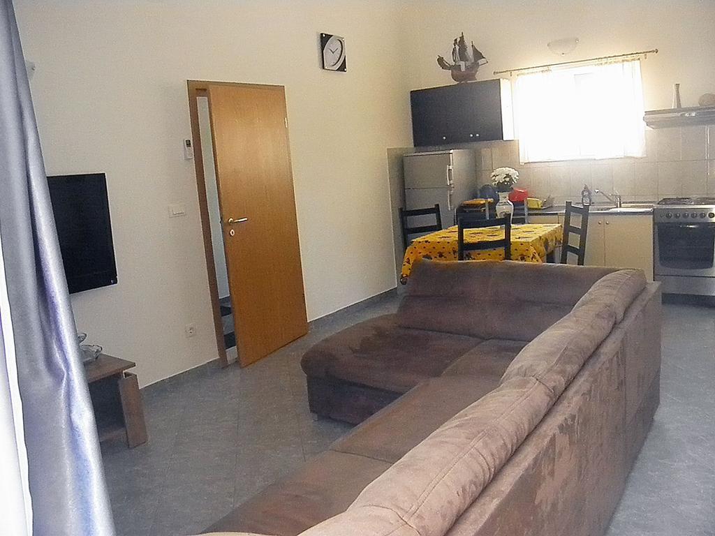 Apartments Mani Trogir Habitación foto