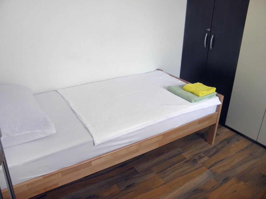 Apartments Mani Trogir Habitación foto