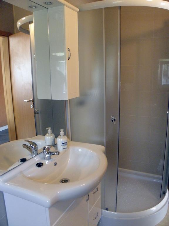 Apartments Mani Trogir Habitación foto